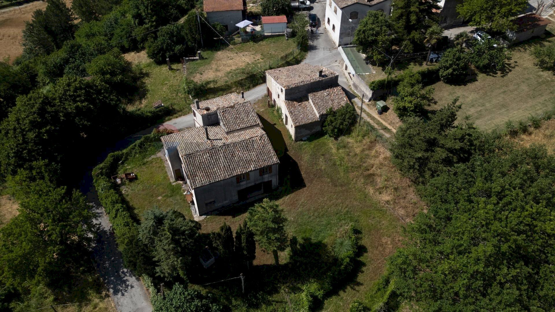 Posizione della mappa - Independent house Frazione Capolavilla
1/5, Genga - photo 3