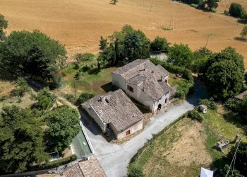 Casa all\'aperto - Independent house Frazione Capolavilla
 
1/5, Genga - photo 6