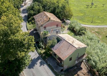 Casa all\'aperto - Independent house Via Clementina Macine
 
11, Castelplanio - photo 4