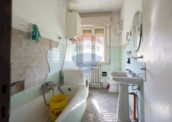 Bagno - Independent house Via Clementina Macine
 
11, Castelplanio - photo 33
