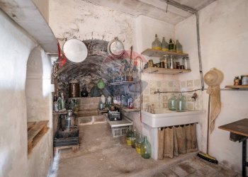 Dispensa di stoccaggio - Casa semi indipendente Contrada Villanova
 
3, Apiro - foto 4