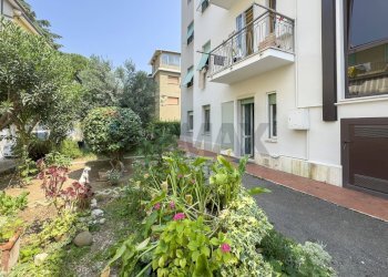 Giardino - Appartamento Via Gentile da Fabriano
 
7, Jesi - foto 2