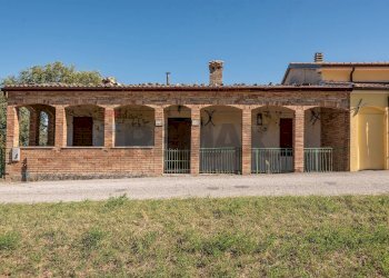 Casa all\'aperto - Casa semi indipendente Via Rotorscio
 
16, Serra San Quirico - foto 1