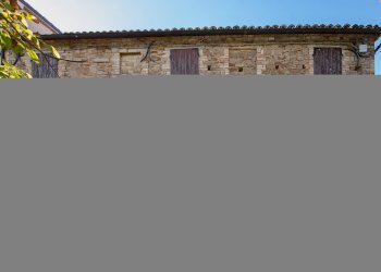 Casa all\'aperto - Casa semi indipendente Via Rotorscio
 
16, Serra San Quirico - foto 2