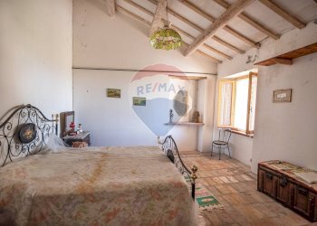 Camera / camera da letto - Casa semi indipendente Via Rotorscio
 
16, Serra San Quirico - foto 7