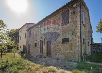 Casa all\'aperto - Casa semi indipendente Via Rotorscio
 
16, Serra San Quirico - foto 9