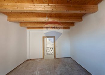 Stanza vuota - Casa indipendente Castignano - foto 22