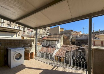 Lavanderia - Casa indipendente Via de napoli
 
1, Castiglione di Sicilia - foto 11