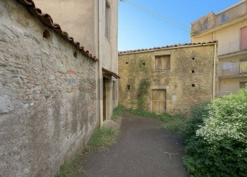 Casa all\'aperto - Casa indipendente Via de napoli
 
1, Castiglione di Sicilia - foto 16