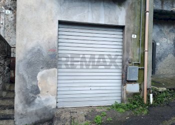 Garage - Casa indipendente Via de napoli
 
1, Castiglione di Sicilia - foto 17