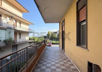 Balcone - Appartamento strada quattro
 
337, Riposto - foto 2