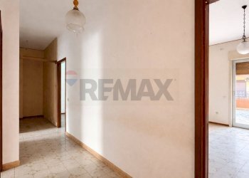 Hall / corridoio - Appartamento strada quattro
 
337, Riposto - foto 1