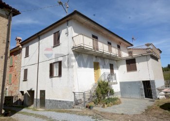 Casa all\'aperto - Semi-detached house Borgata Barbei
 
4, Camerana - photo 2