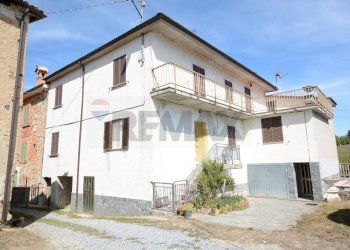 Casa all\'aperto - Semi-detached house Borgata Barbei
 
4, Camerana - photo 3