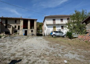 Casa all\'aperto - Semi-detached house Borgata Barbei
 
4, Camerana - photo 6