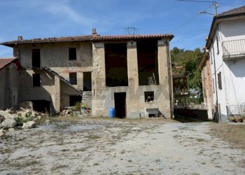 Casa all\'aperto - Semi-detached house Borgata Barbei
 
4, Camerana - photo 7