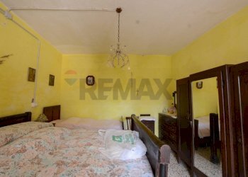 Camera / camera da letto - Semi-detached house Borgata Barbei
 
4, Camerana - photo 41