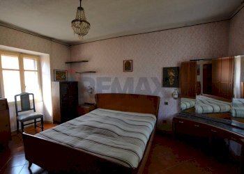 Camera / camera da letto - Semi-detached house Borgata Barbei
 
4, Camerana - photo 57