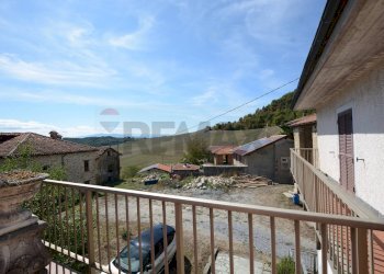 Balcone - Semi-detached house Borgata Barbei
 
4, Camerana - photo 82