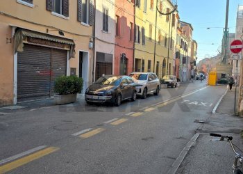 Edificio all\'aperto - Attività Commerciale Via Carlo Mayr
76, Ferrara - foto 11