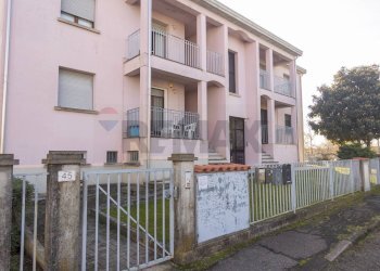 Edificio all\'aperto - Quadrilocale Via Brianti
 
45, Fontanellato - foto 2