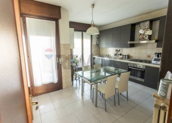 Cucina - Quadrilocale Via Brianti
 
45, Fontanellato - foto 9