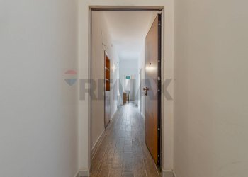 Hall / corridoio - Appartamento Via Luna e Sole
 
10, Sassari - foto 27