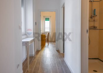 Hall / corridoio - Appartamento Via Luna e Sole
 
10, Sassari - foto 31