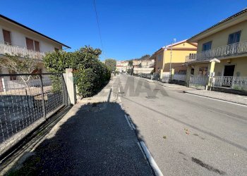 Edificio all\'aperto - Terreno edificabile Via San Vito
snc, Fragneto Monforte - foto 11