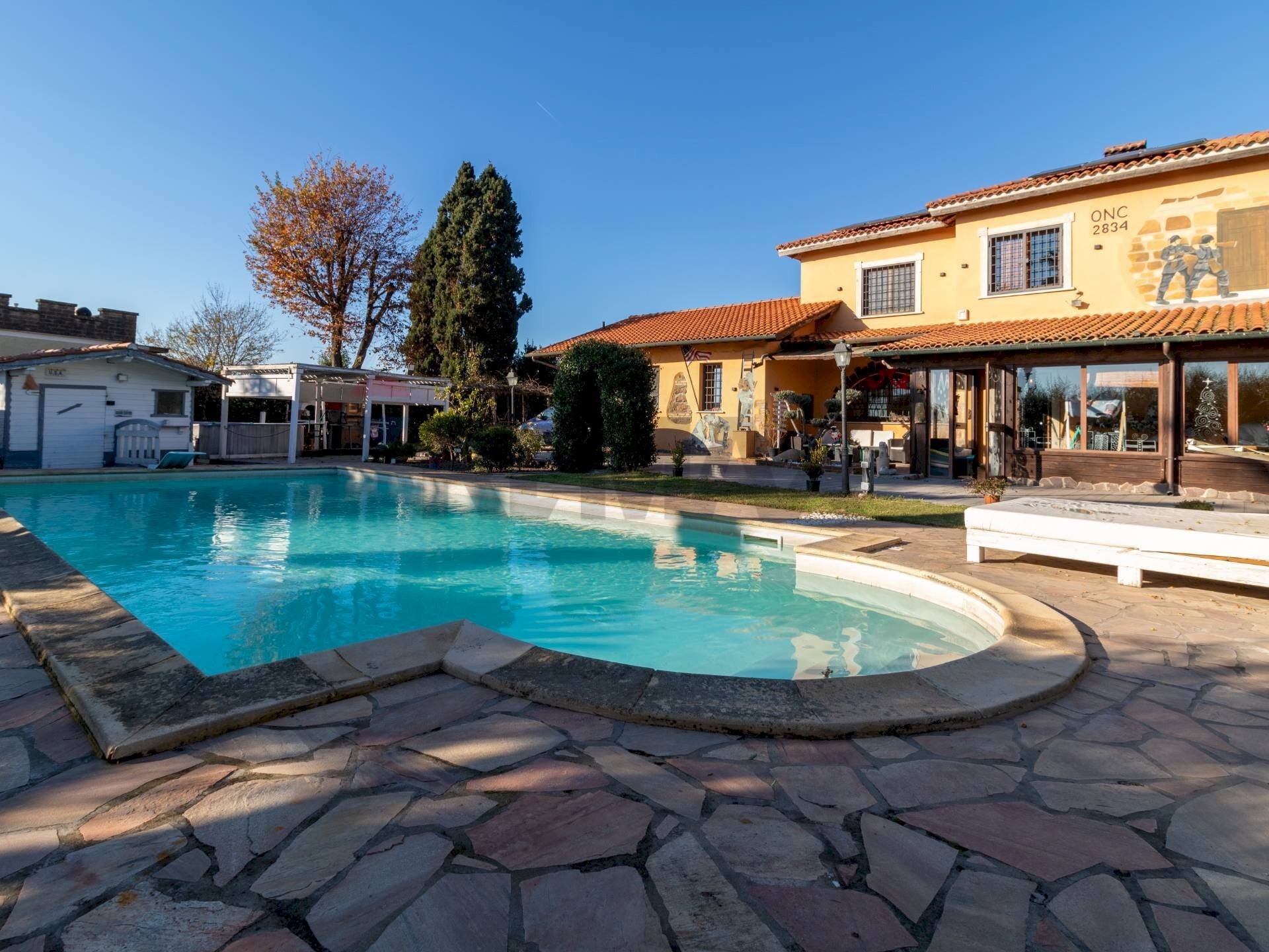 Piscina - Villa via delle Scalette
 
16, Ardea - foto 1