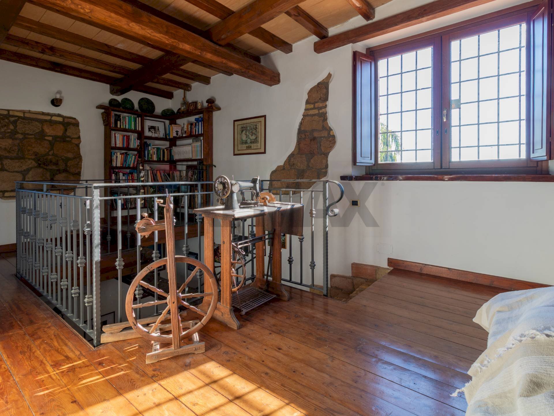 Sala da pranzo - Villa via delle Scalette
 
16, Ardea - foto 3