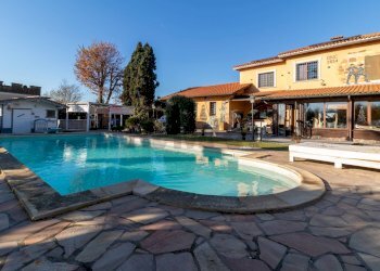 Piscina - Villa via delle Scalette
 
16, Ardea - foto 1