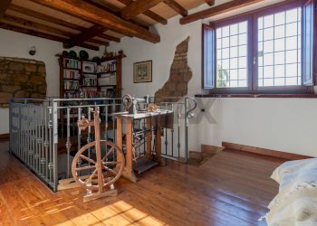 Sala da pranzo - Villa via delle Scalette
 
16, Ardea - foto 3