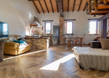 Sala da pranzo - Villa via delle Scalette
 
16, Ardea - foto 27