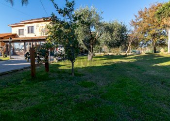 Giardino - Villa via delle Scalette
 
16, Ardea - foto 52