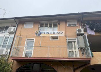 Foto 1 - Trilocale via leutelmonte, Manerba del Garda - foto 1