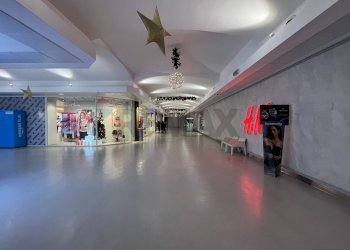 Ricezione / Lobby - Negozio Viale Michelangelo
 
snc, Volla - foto 26