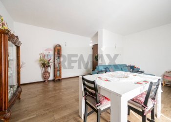 Sala da pranzo - Trilocale via Degli Alpini
 
2, Vetto - foto 6