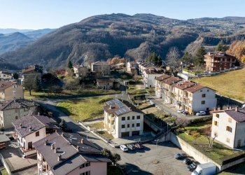 Vista delle montagne - Trilocale via Degli Alpini
 
2, Vetto - foto 26