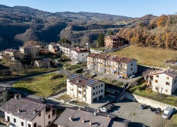 Vista delle montagne - Trilocale via Degli Alpini
 
2, Vetto - foto 27