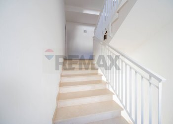 Scale - Trilocale via Degli Alpini
 
2, Vetto - foto 1