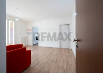 Soggiorno - Trilocale Via Degli Alpini
 
2, Vetto - foto 3