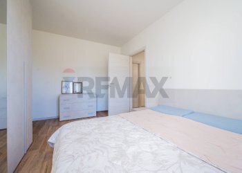 Camera / camera da letto - Trilocale Via Degli Alpini
 
2, Vetto - foto 16