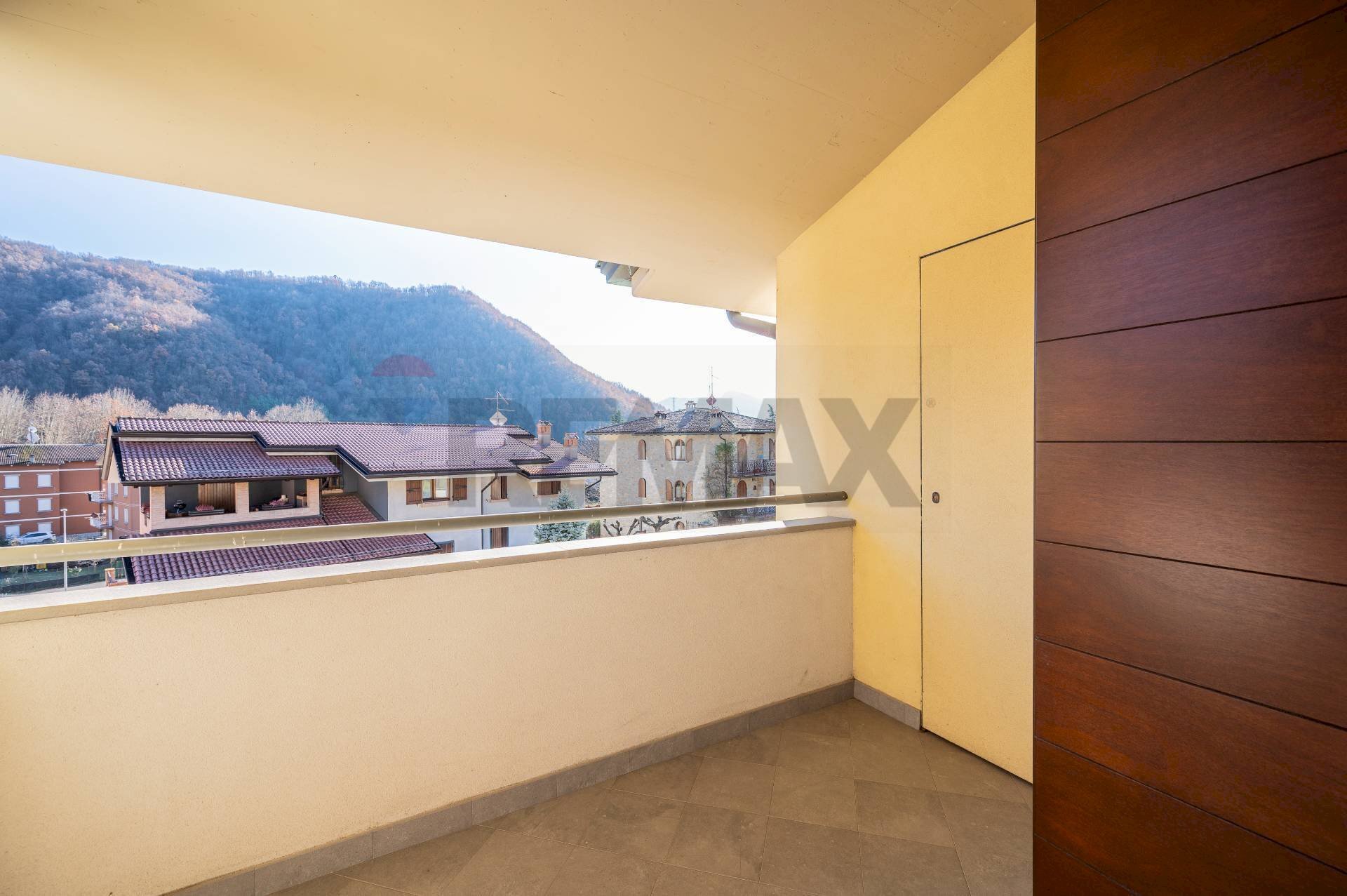 Balcone - Trilocale Via Degli Alpini
2, Vetto - foto 3