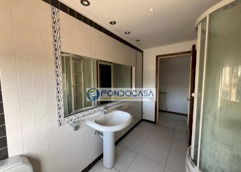 bagno padronale - Apartment viale roma, Massa - photo 14
