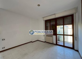 seconda camera matrimoniale - Apartment viale roma, Massa - photo 21