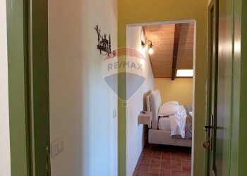 Hall / corridoio - Villa Contrada Scodanibbio, San Pietro Avellana - foto 38