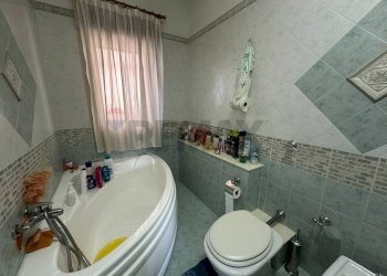 Bagno - Quadrilocale Via Galletti
 
257/D, Palermo - foto 11