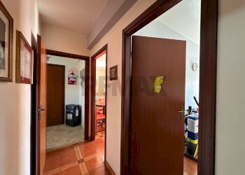 Hall / corridoio - Quadrilocale Via Galletti
 
257/D, Palermo - foto 14