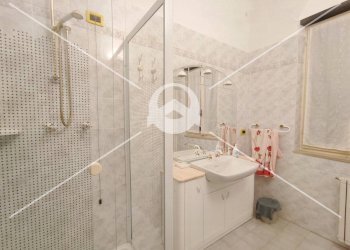 Foto 20 - Trilocale Via Garibaldi
 
5, Loano - foto 20